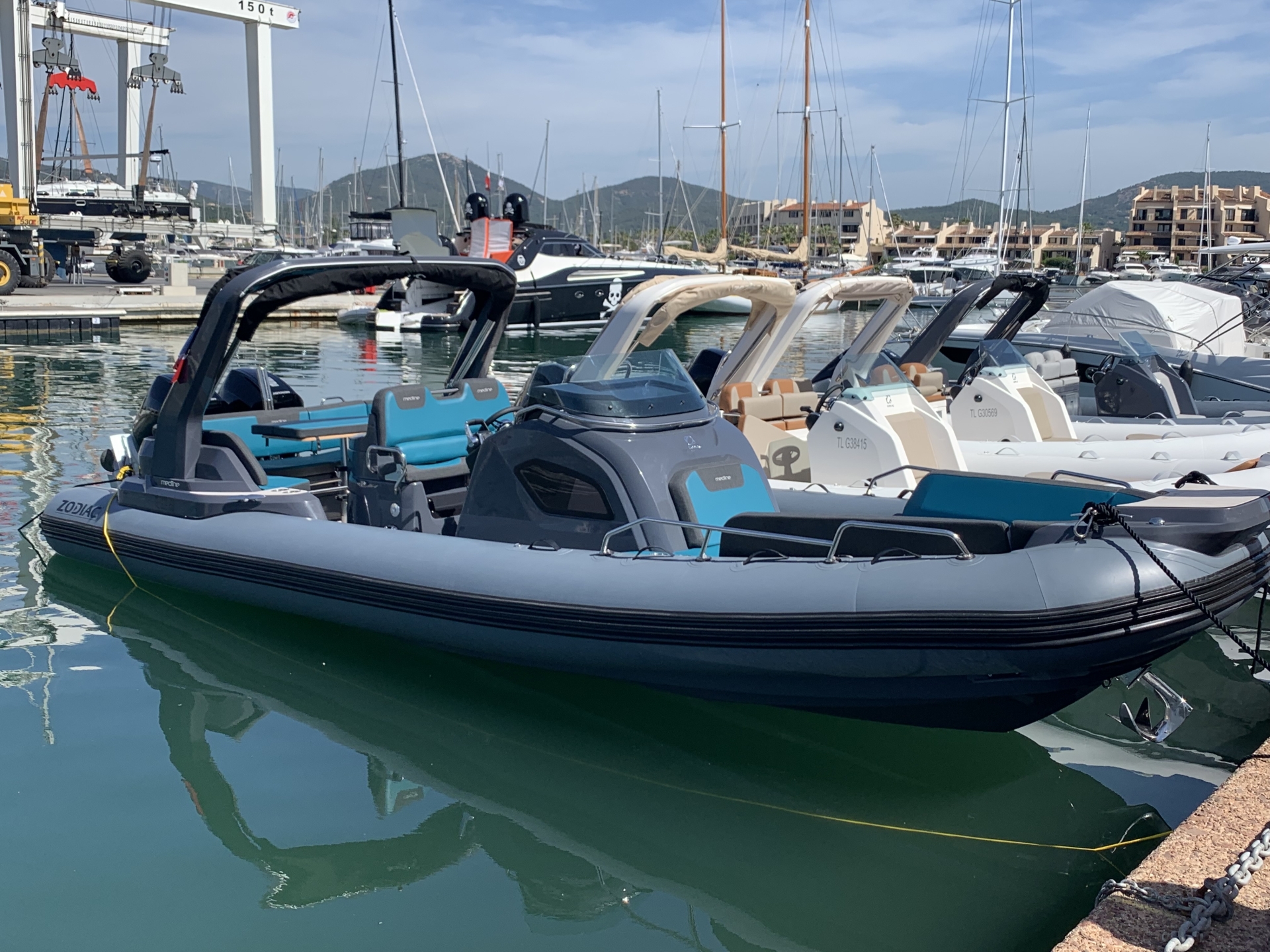 main picture announcement