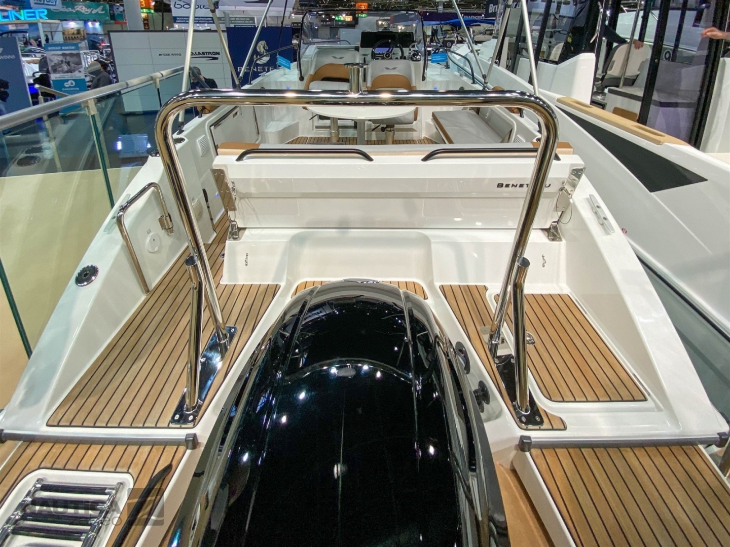 Picture 6 of announcement 6347