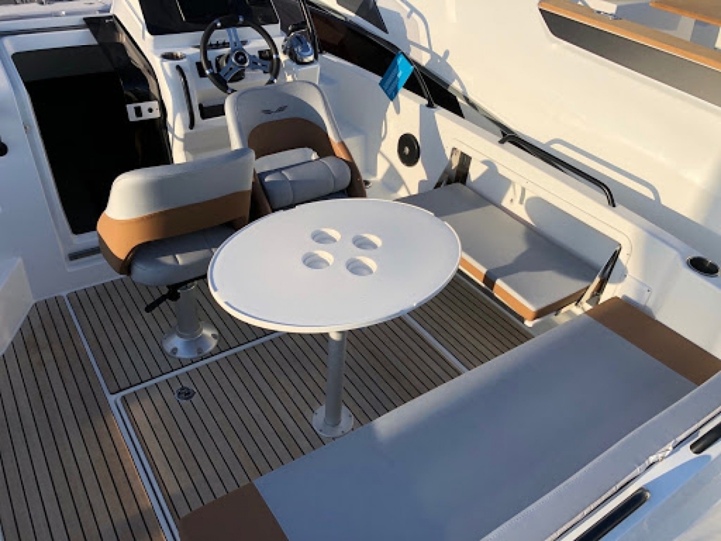 Picture 9 of announcement 6350