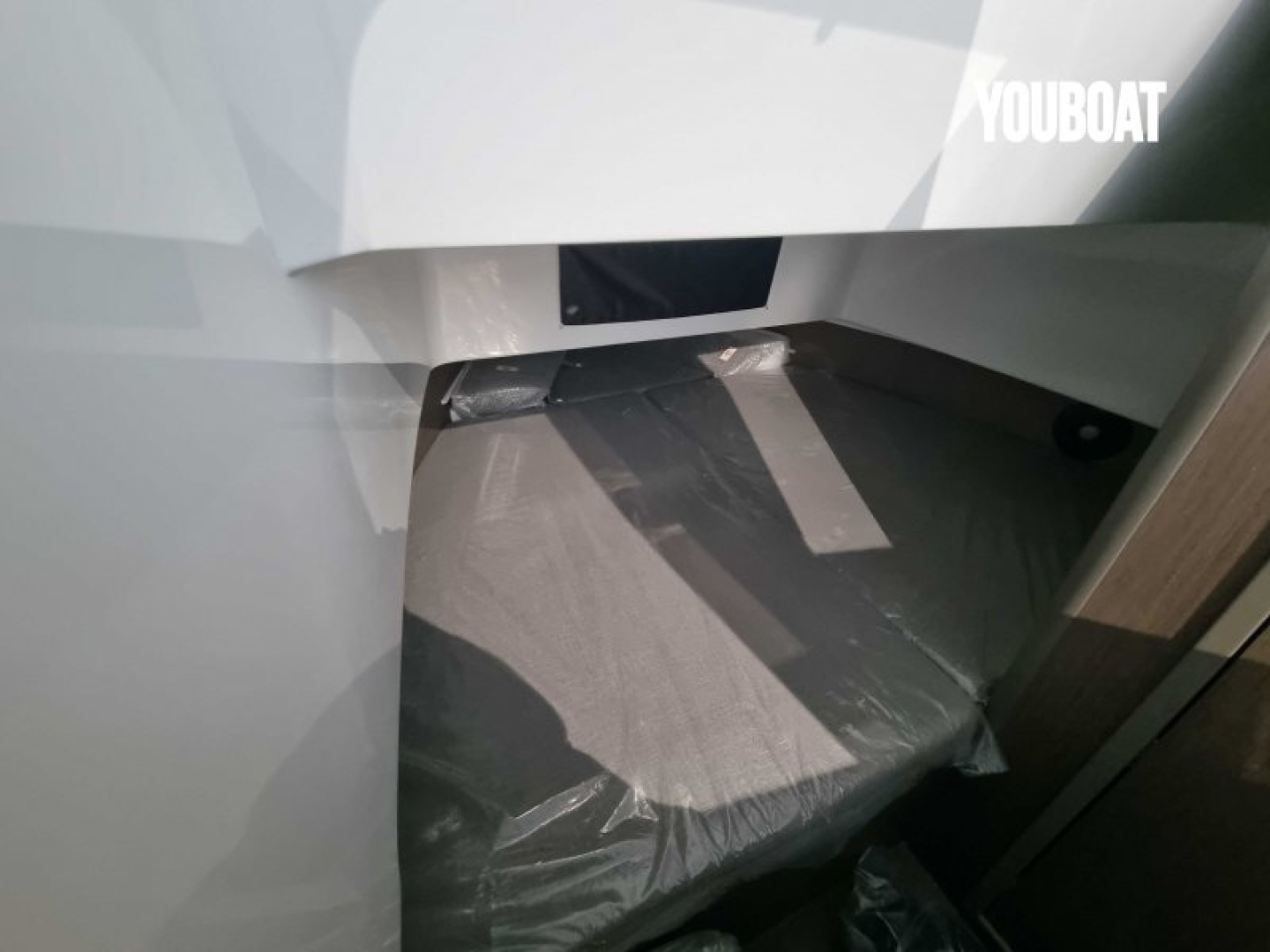 Picture 23 of announcement 6394