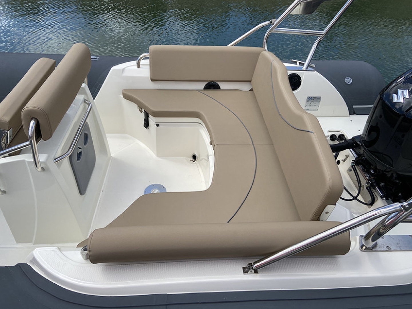 Picture 3 of announcement 6706