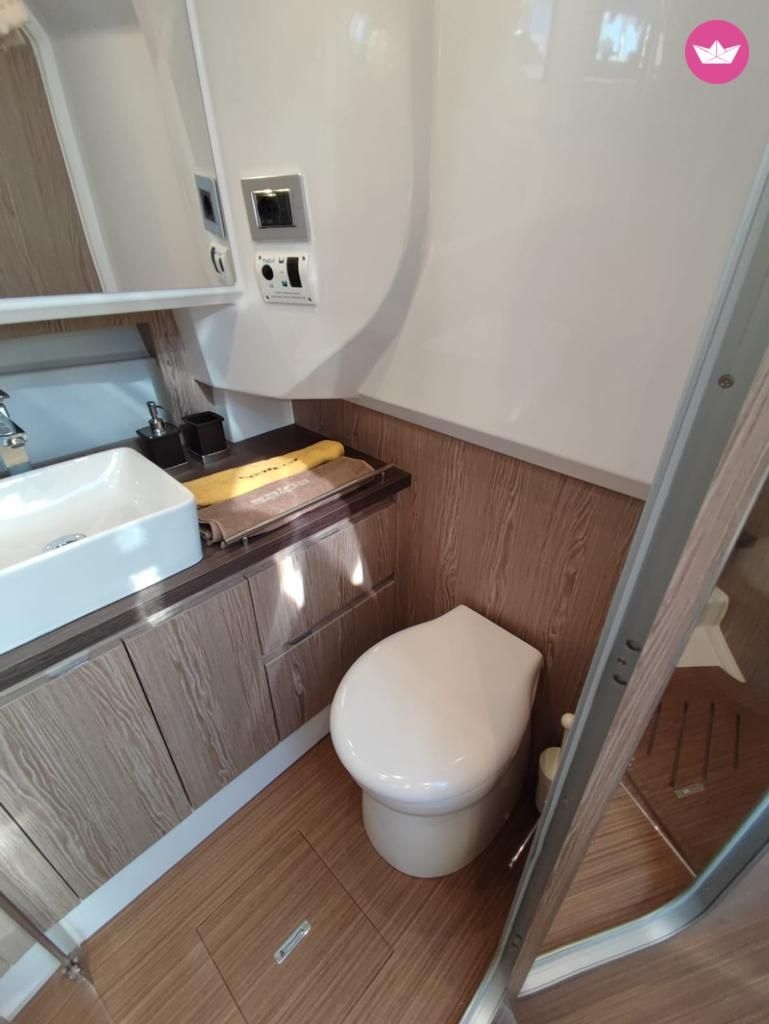 Picture 6 of announcement 15305