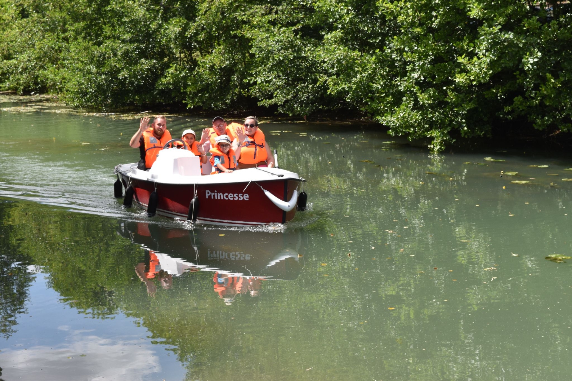 Picture 3 of announcement 7411