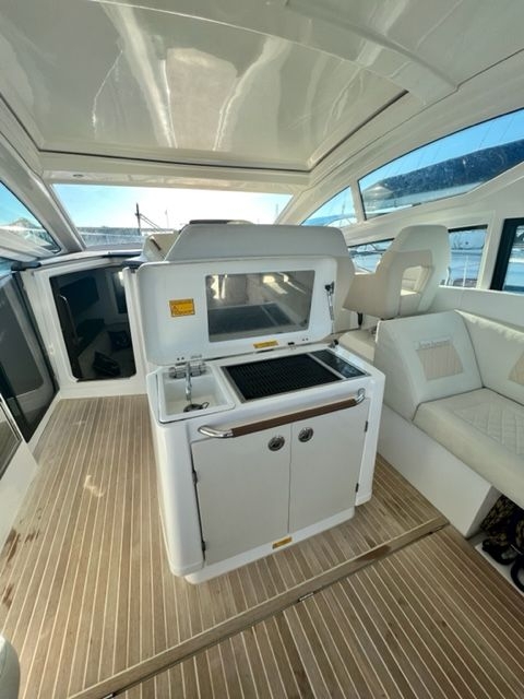 Picture 10 of announcement 8091