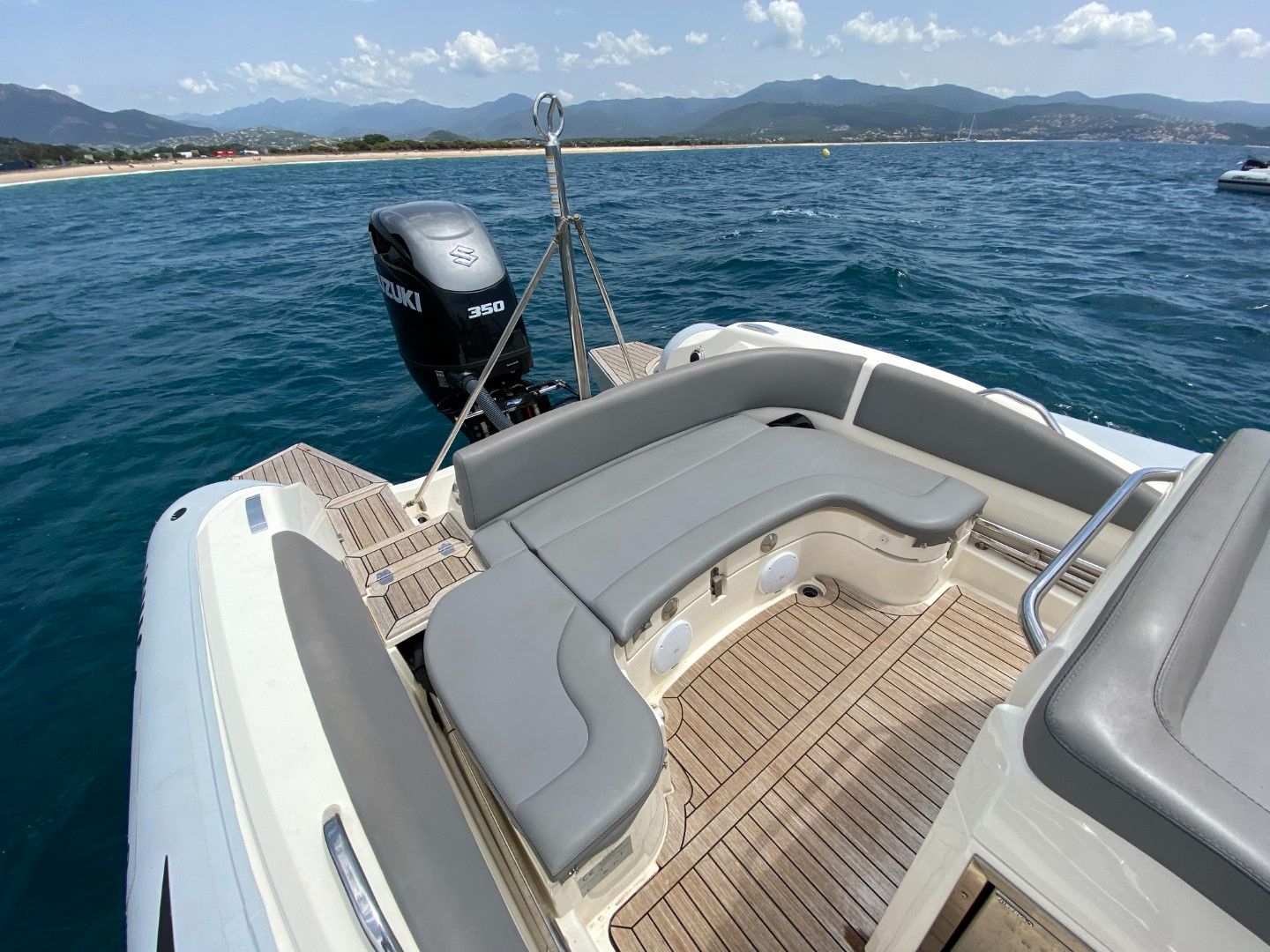 Picture 5 of announcement 8102