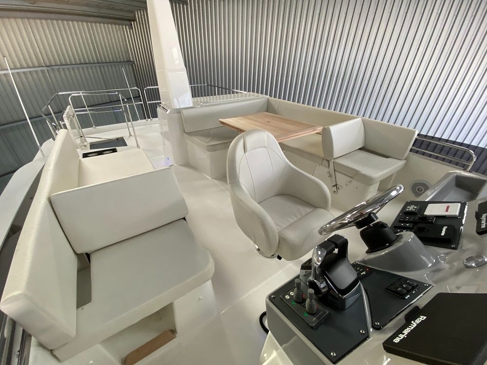 Picture 26 of announcement 8150