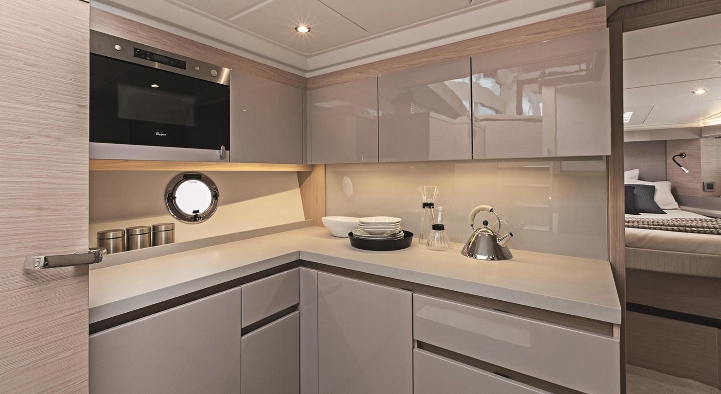 Picture 7 of announcement 8216