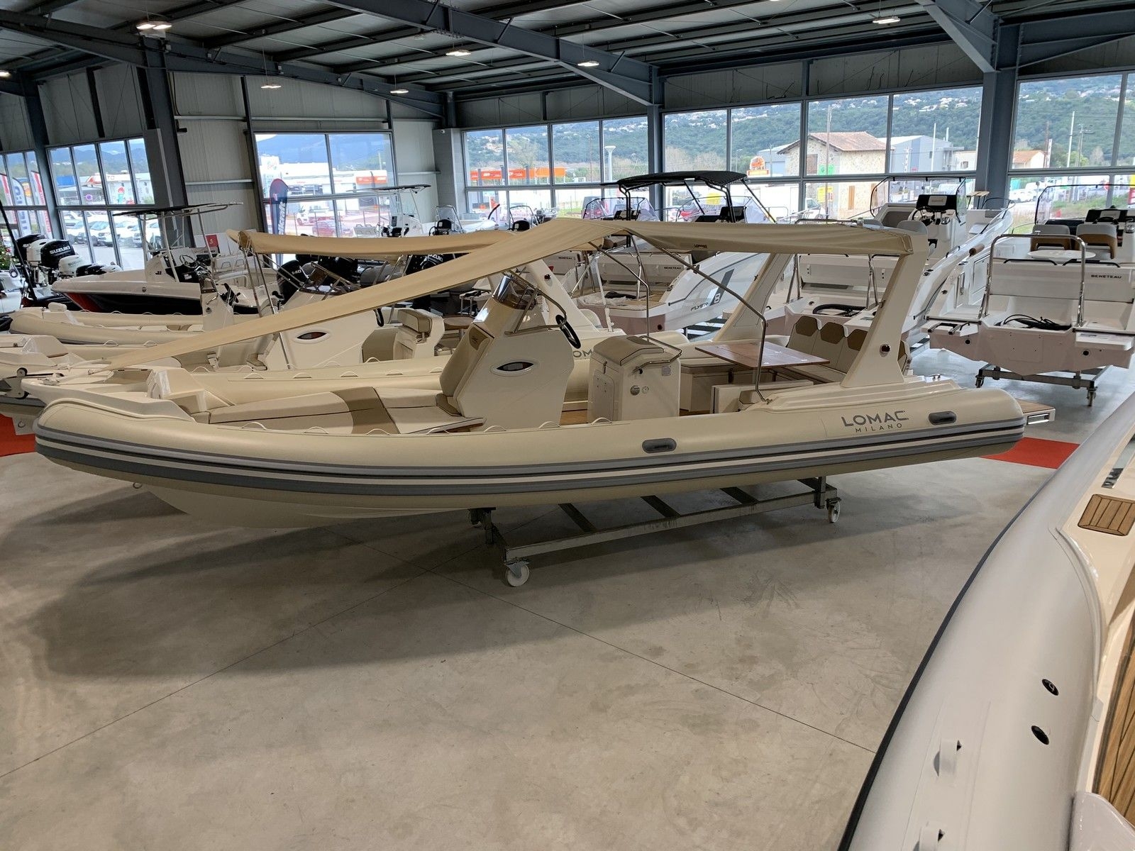 Picture 3 of announcement 8236