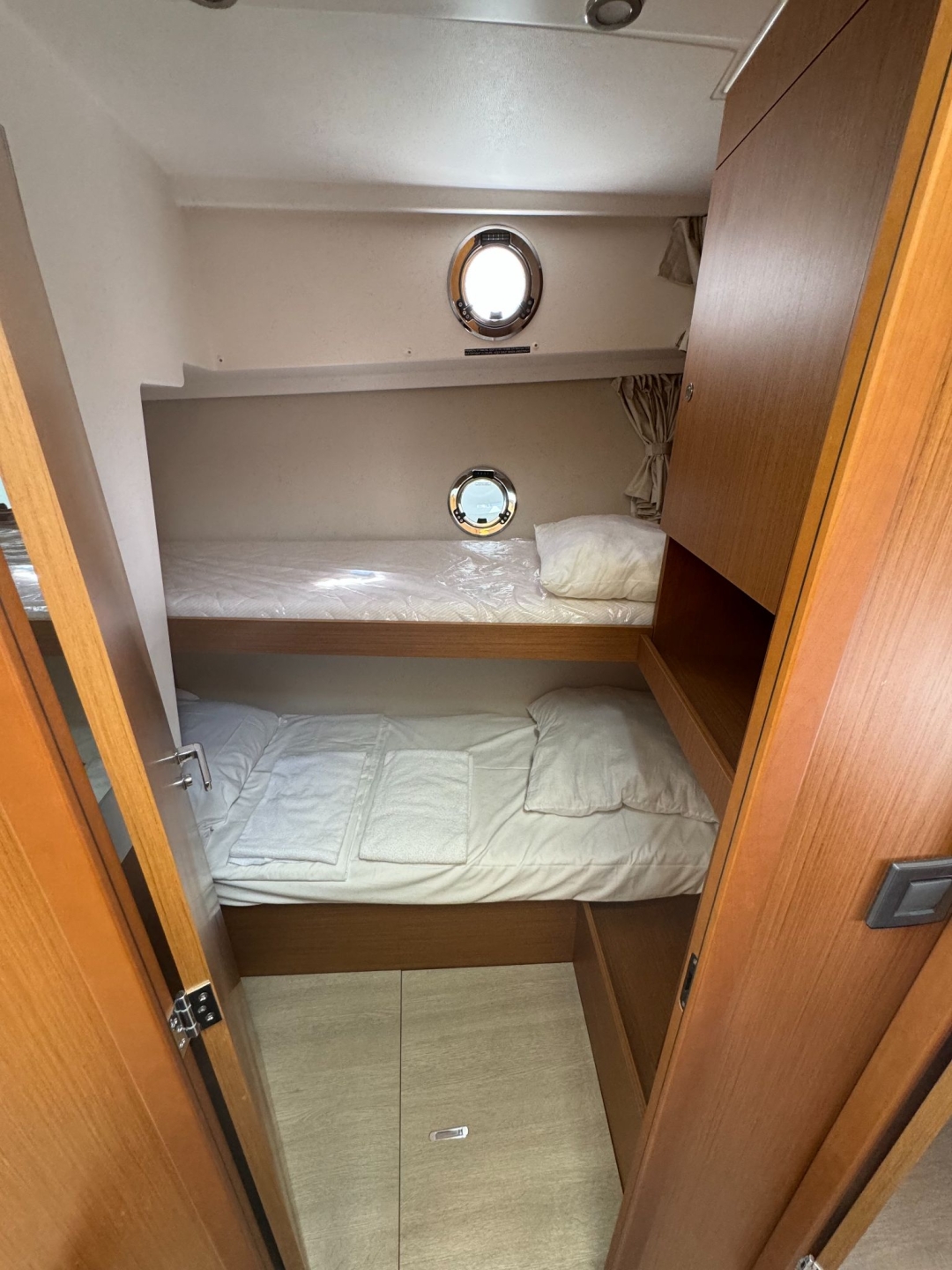 Picture 4 of announcement 8283