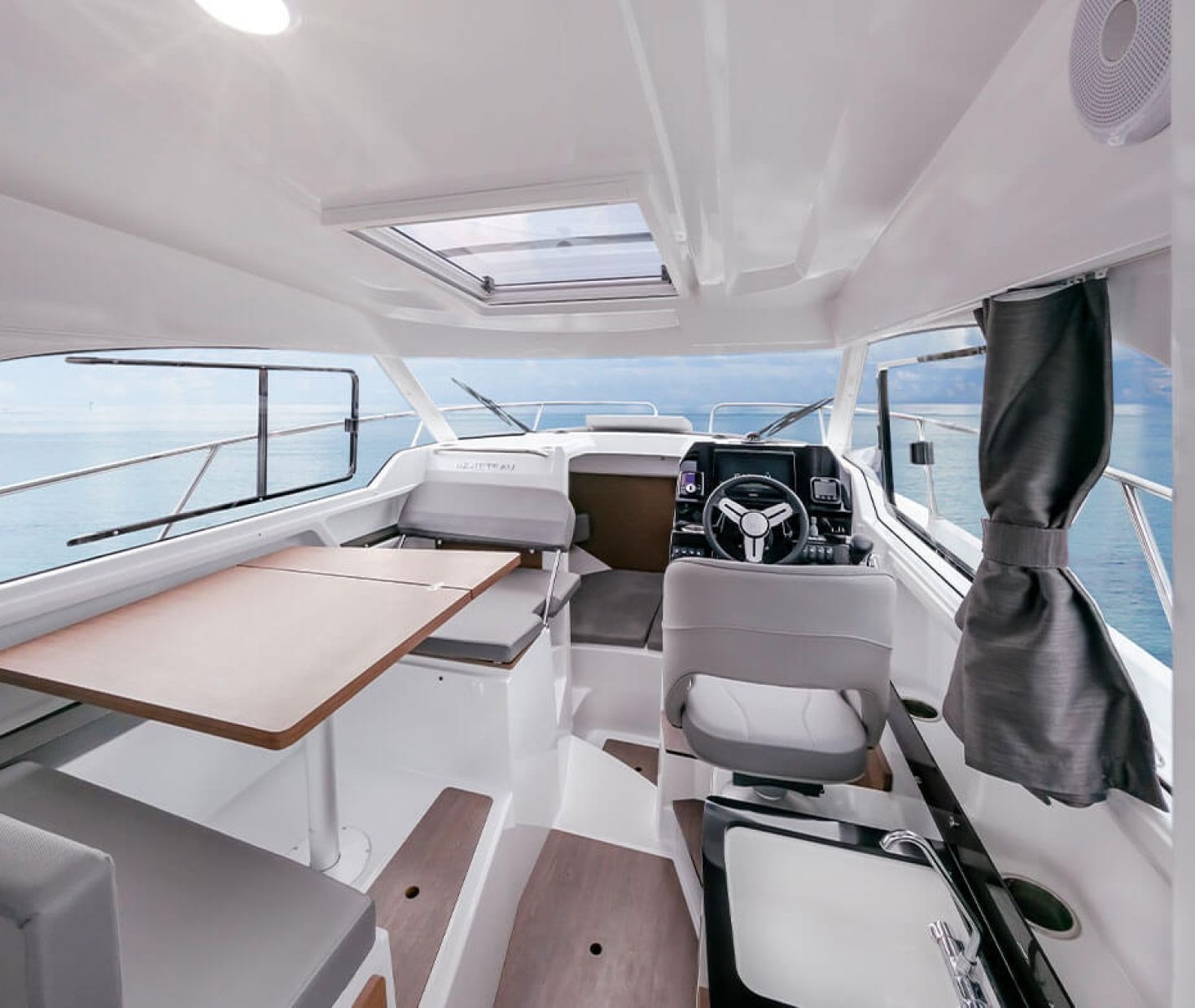 Picture 10 of announcement 8388