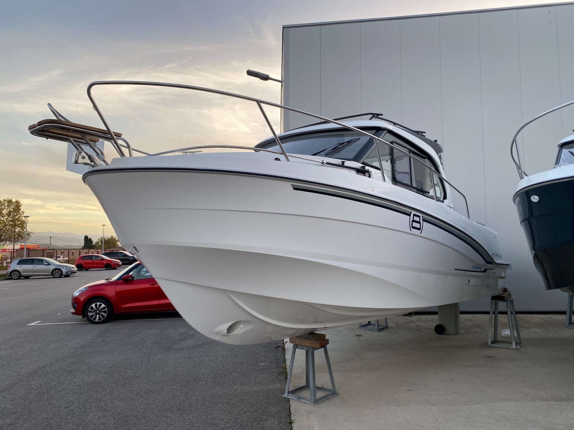 Picture 12 of announcement 8390