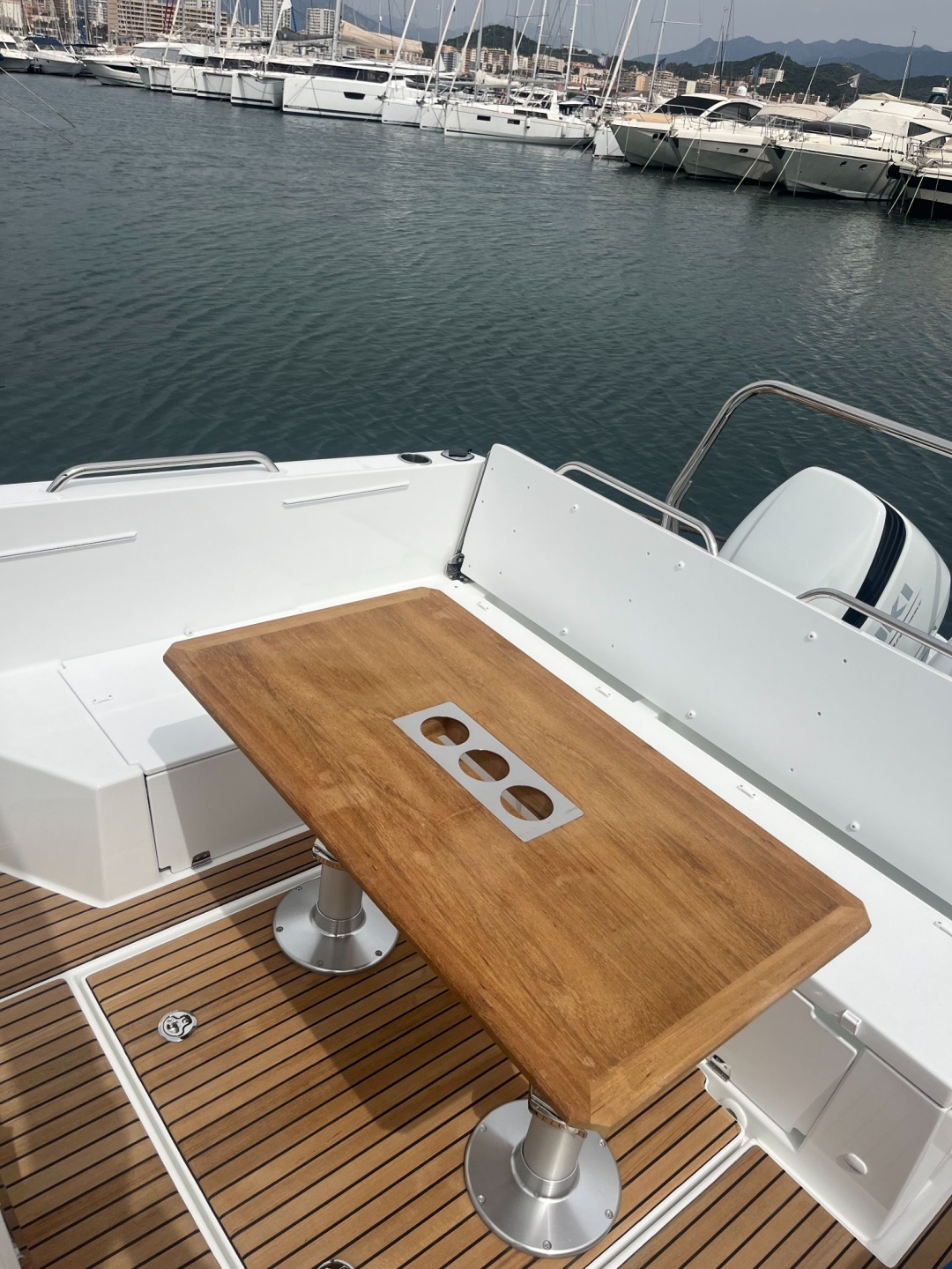 Picture 11 of announcement 8401