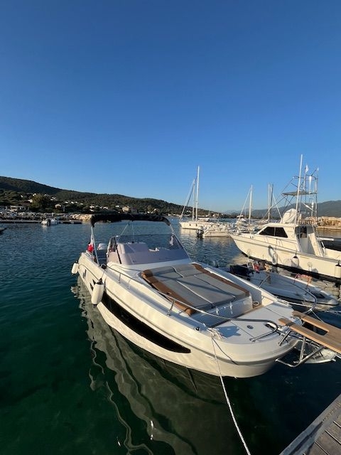 Picture 16 of announcement 8408