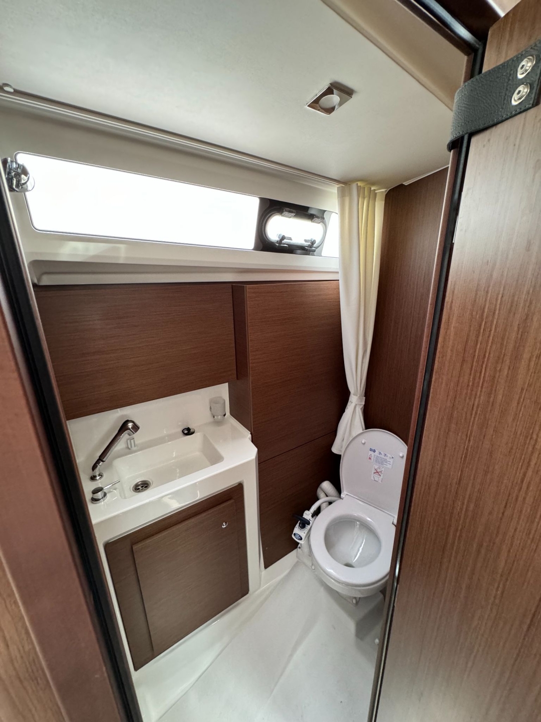 Picture 4 of announcement 8414