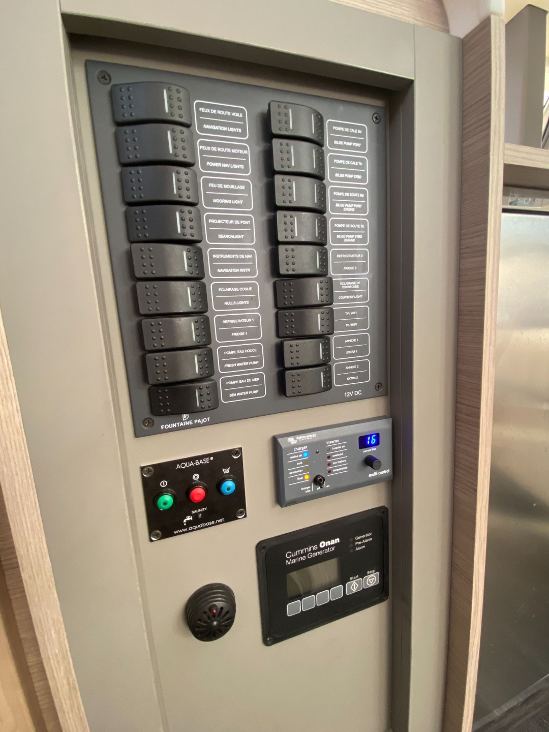 Picture 11 of announcement 8423