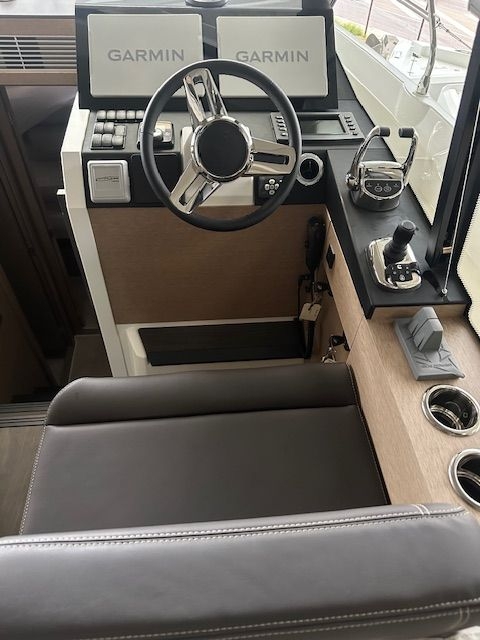 Picture 8 of announcement 8473