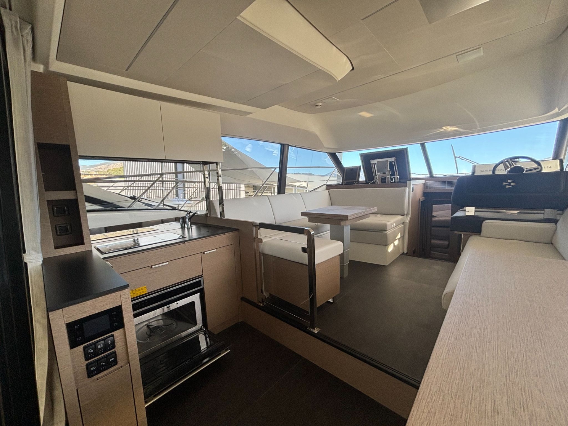 Picture 15 of announcement 8486