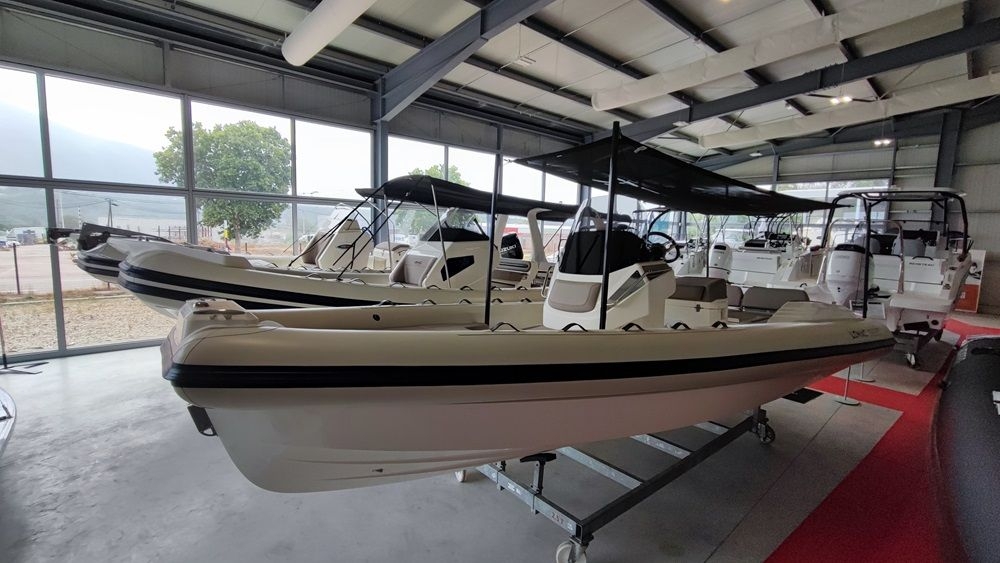 Picture 2 of announcement 8560