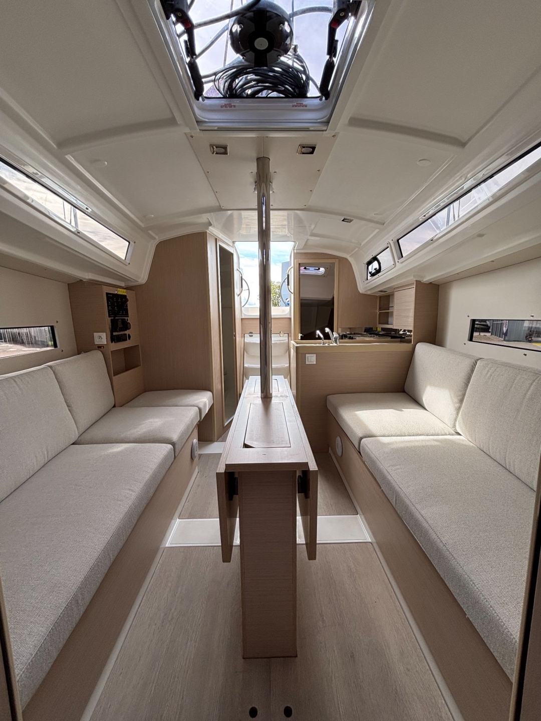 Picture 16 of announcement 8583