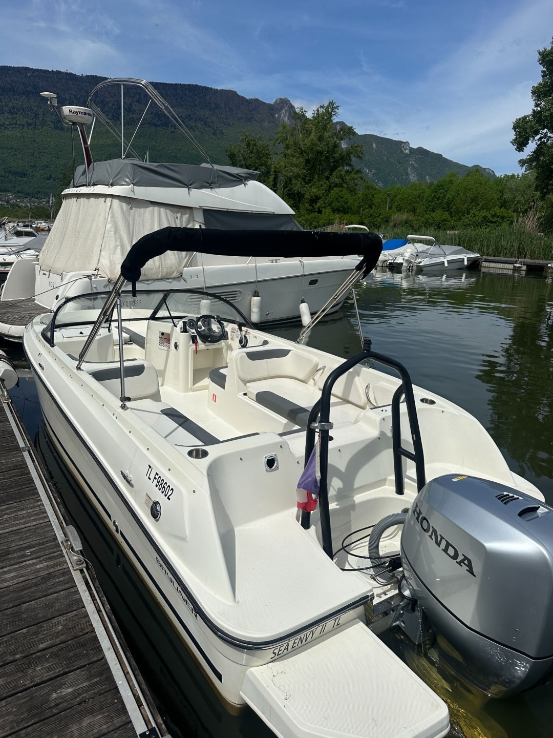 Picture 7 of announcement 8980