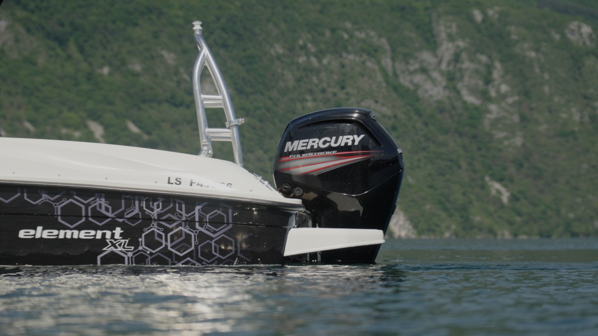 Picture 7 of announcement 8983