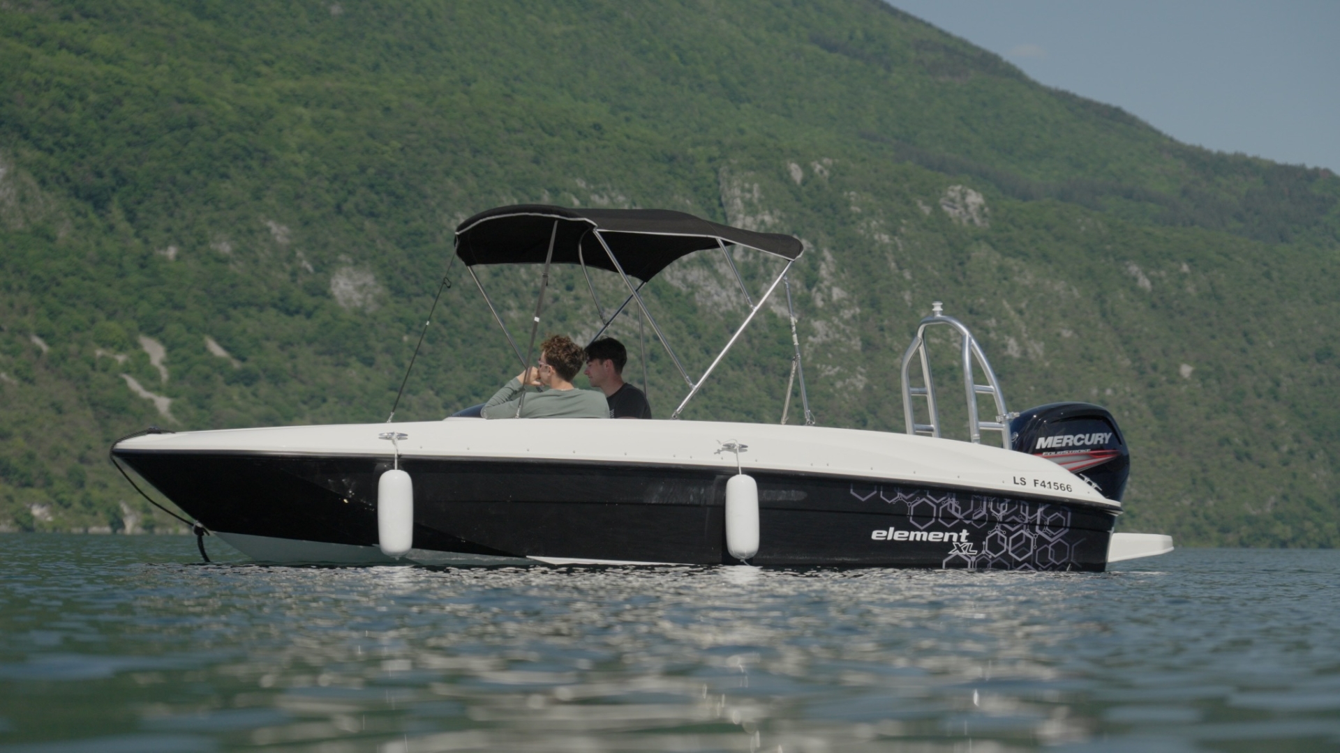 main picture announcement