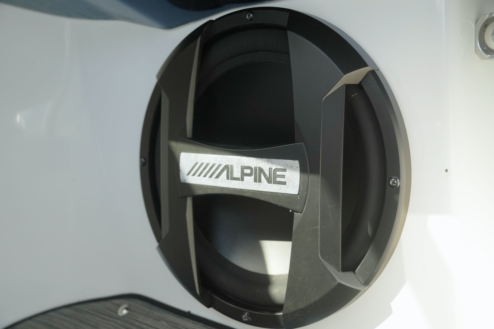 Picture 10 of announcement 9037