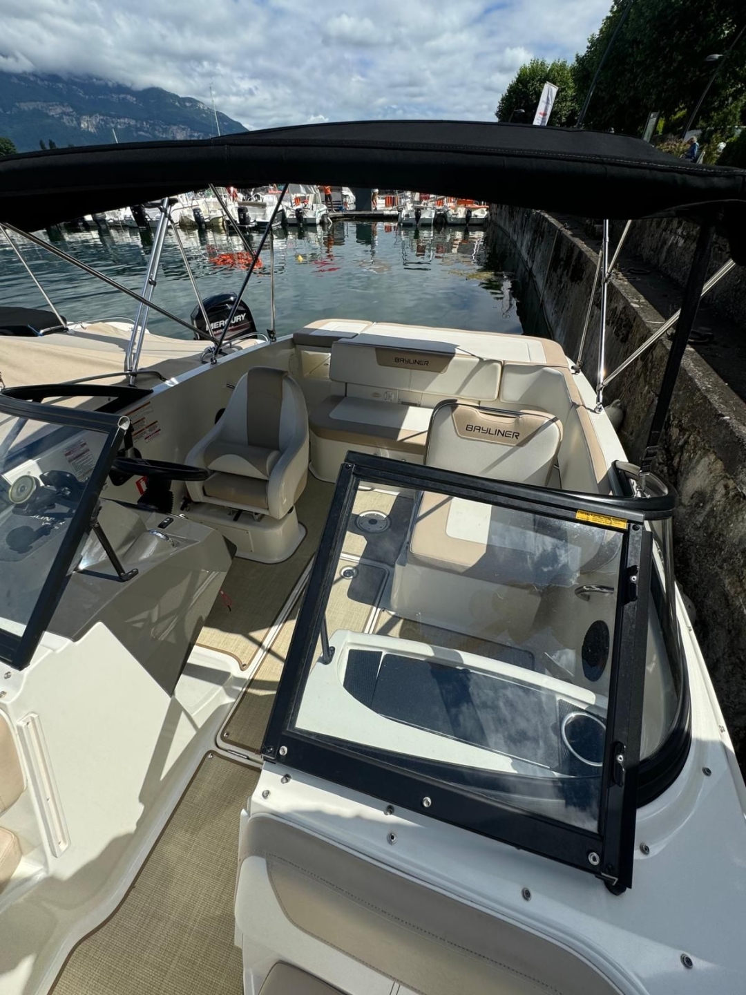 Picture 4 of announcement 9059