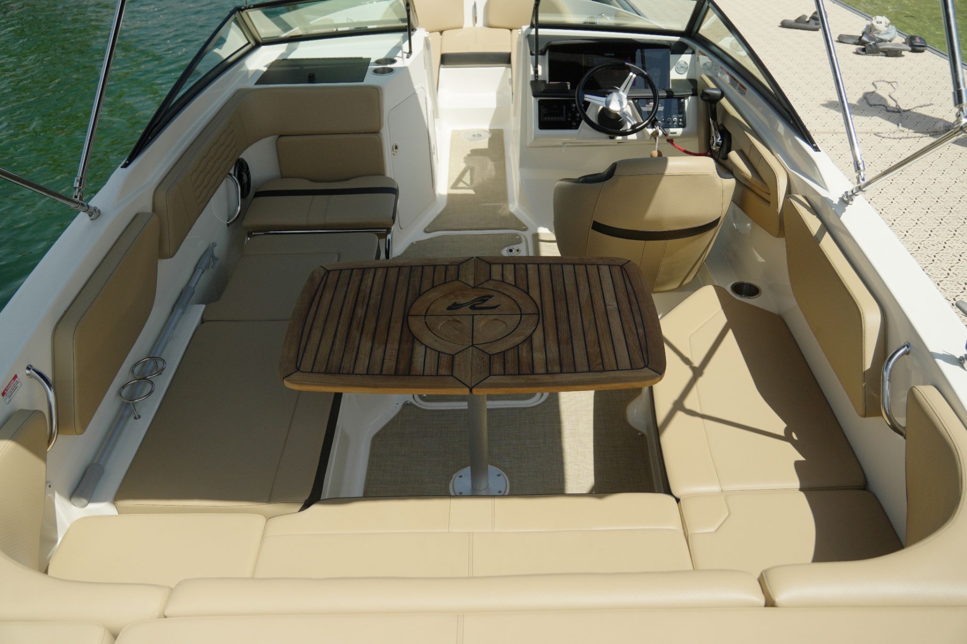 Picture 2 of announcement 9066