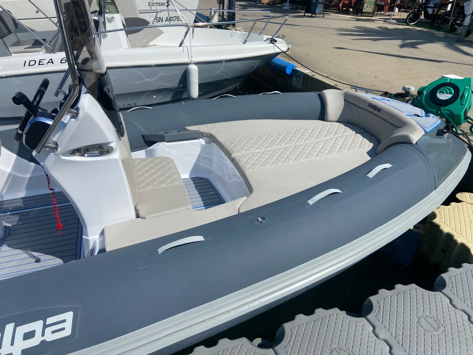 Picture 5 of announcement 9103