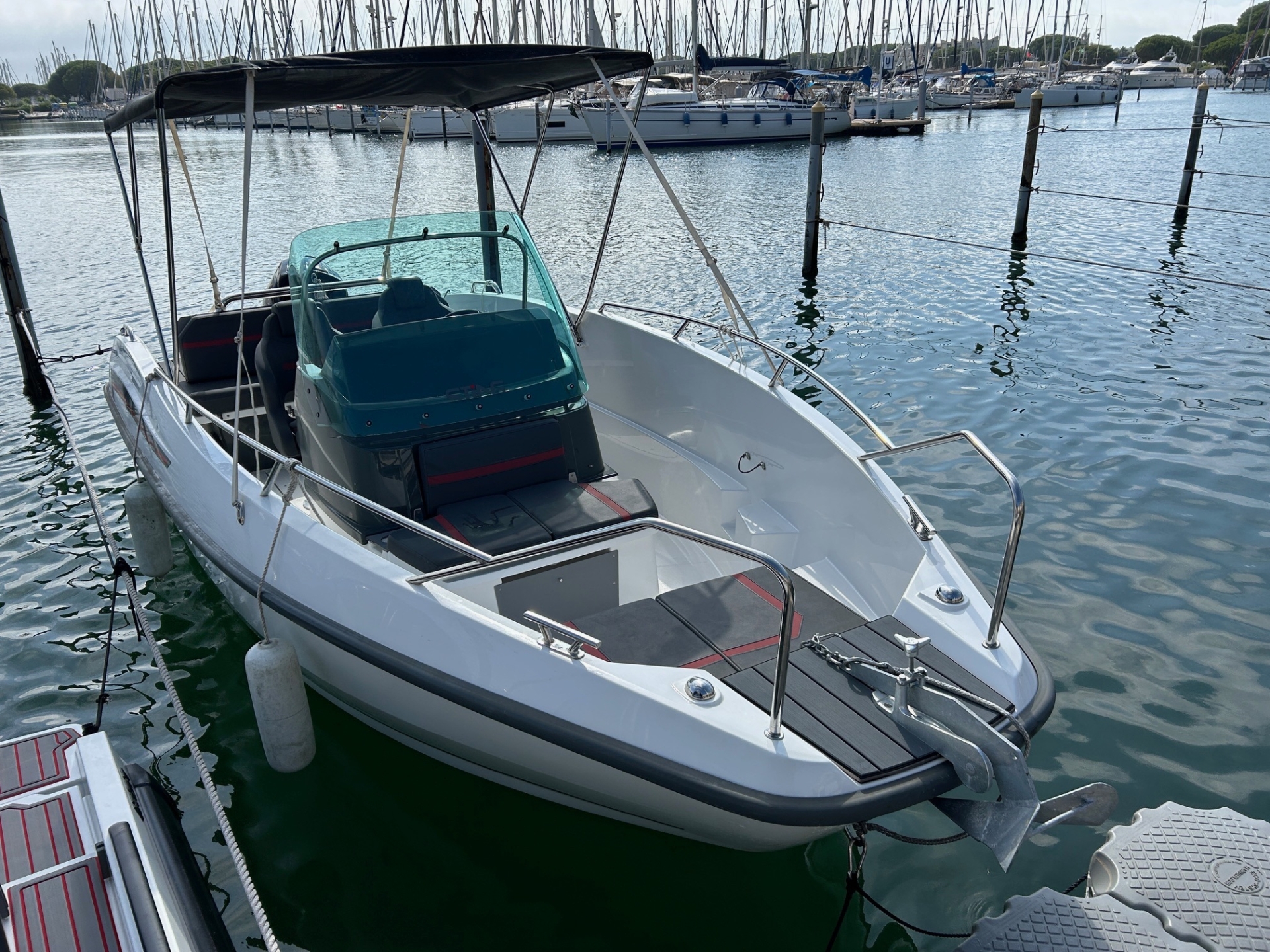 Picture 4 of announcement 9111