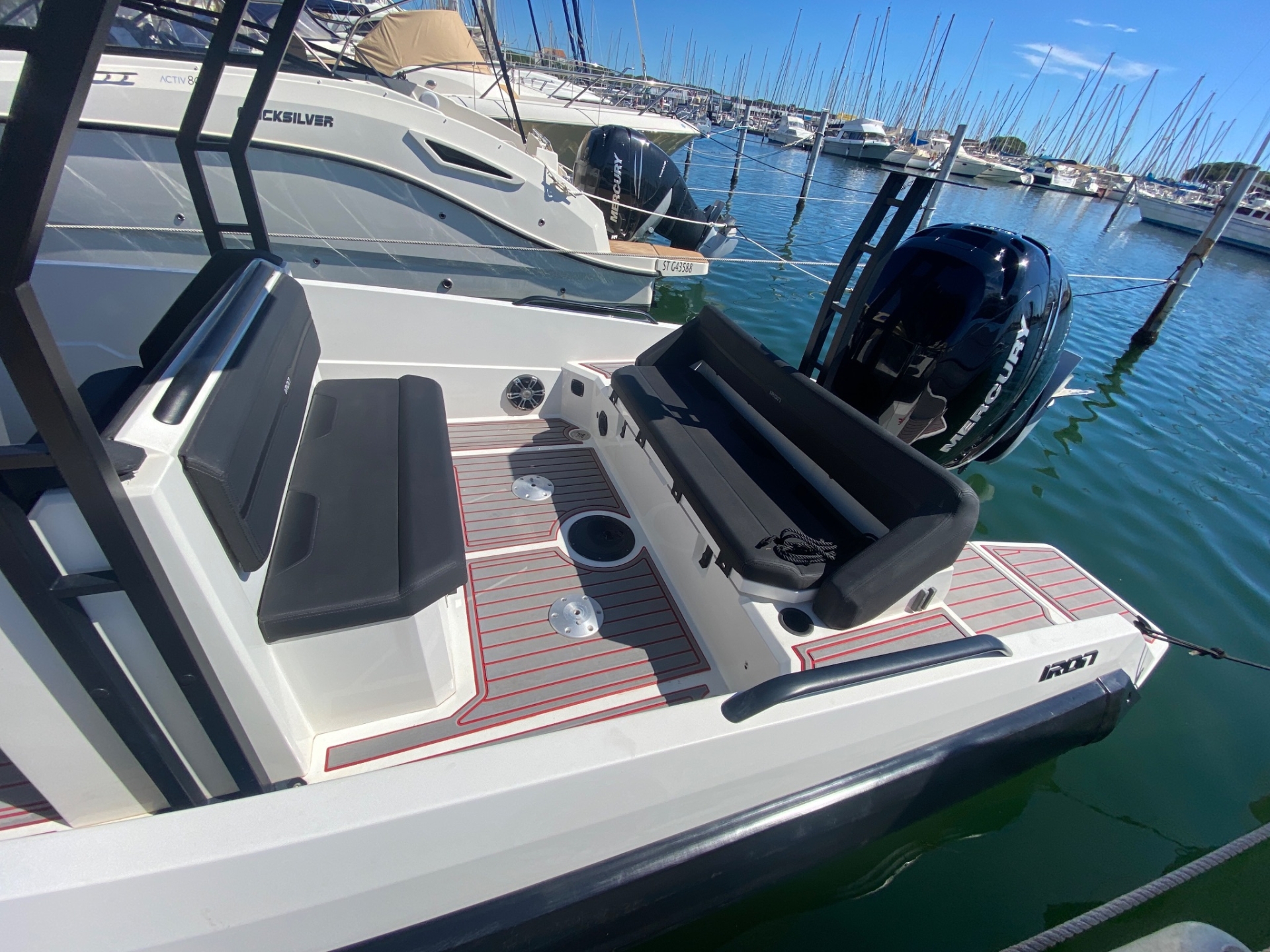 Picture 4 of announcement 9120