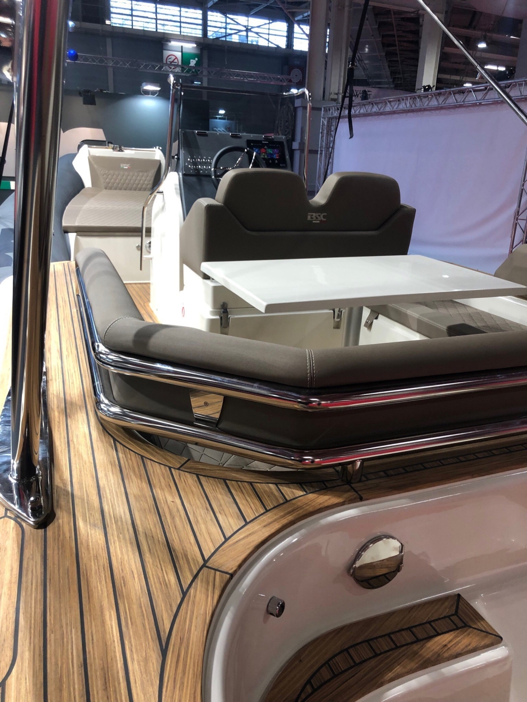 Picture 3 of announcement 9444