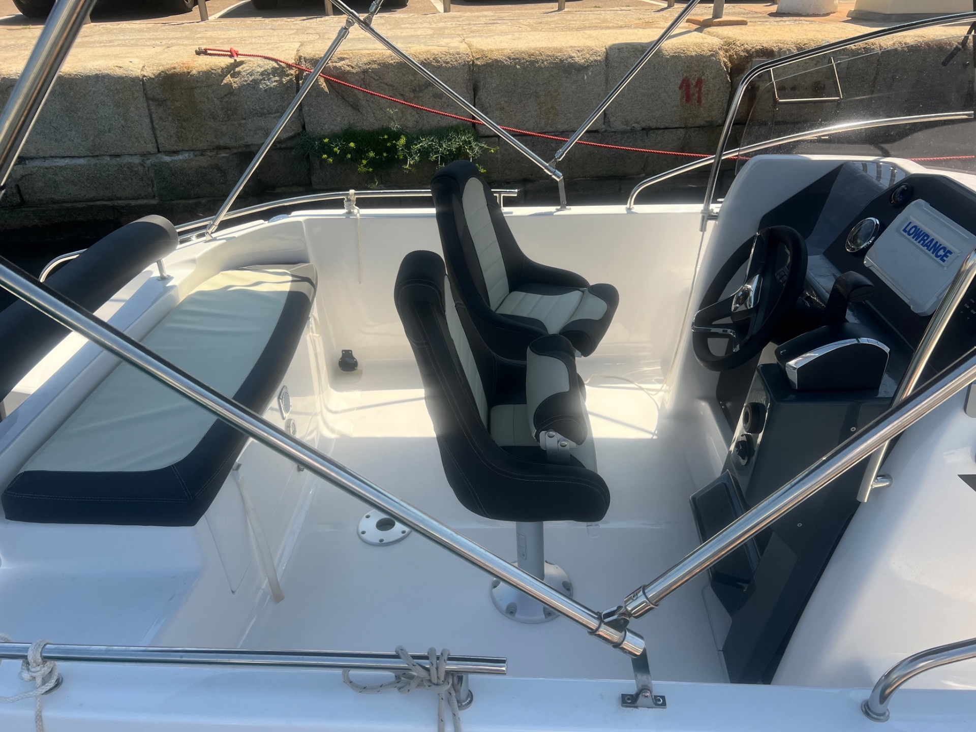 Picture 3 of announcement 9541