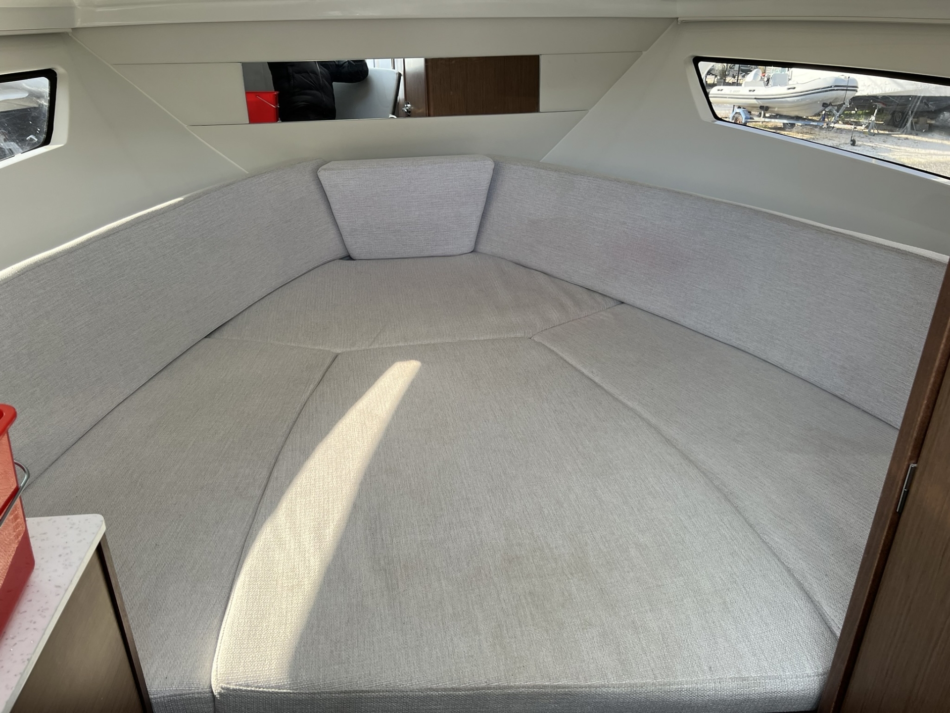 Picture 16 of announcement 9552