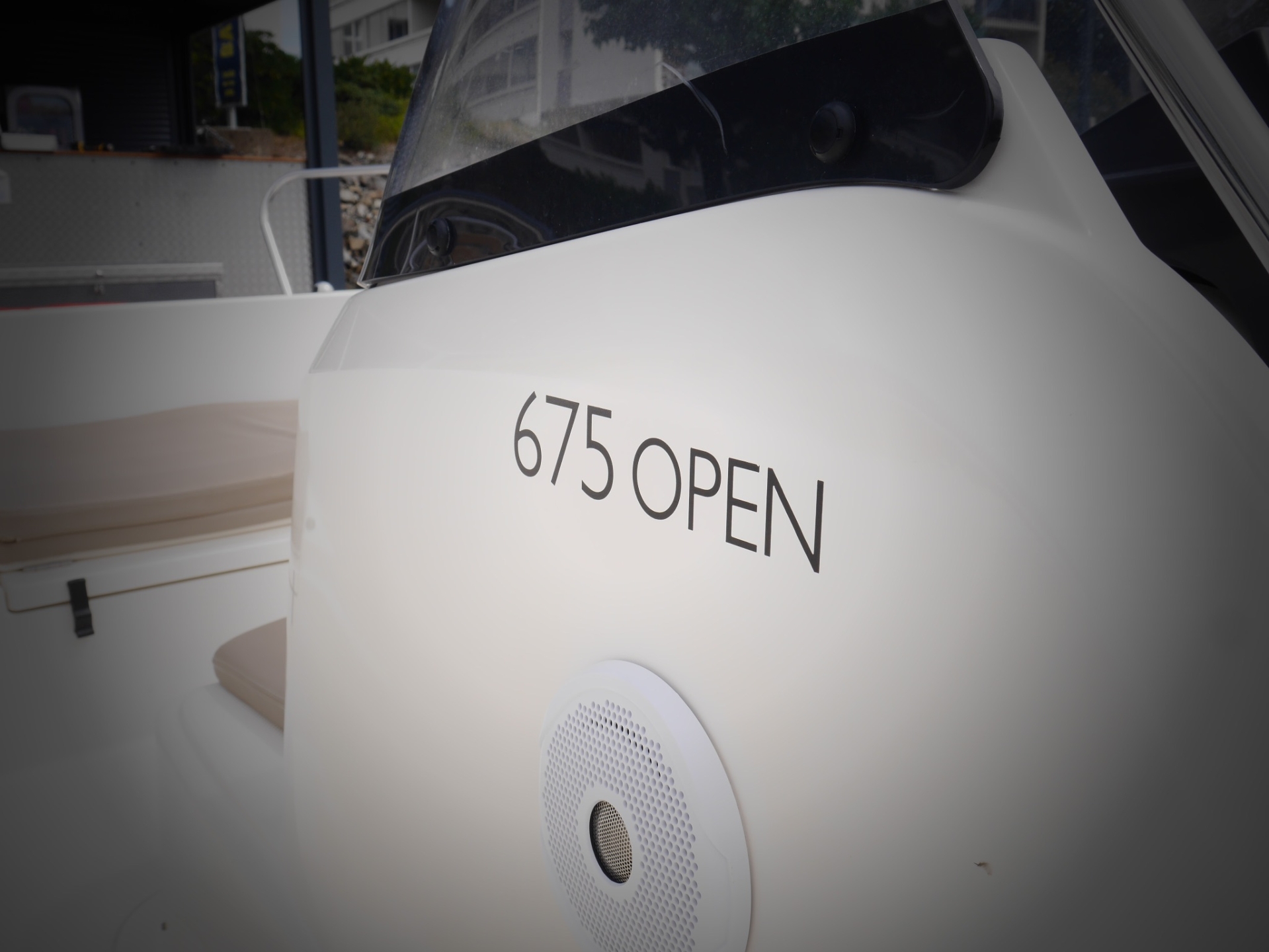 Picture 7 of announcement 9949