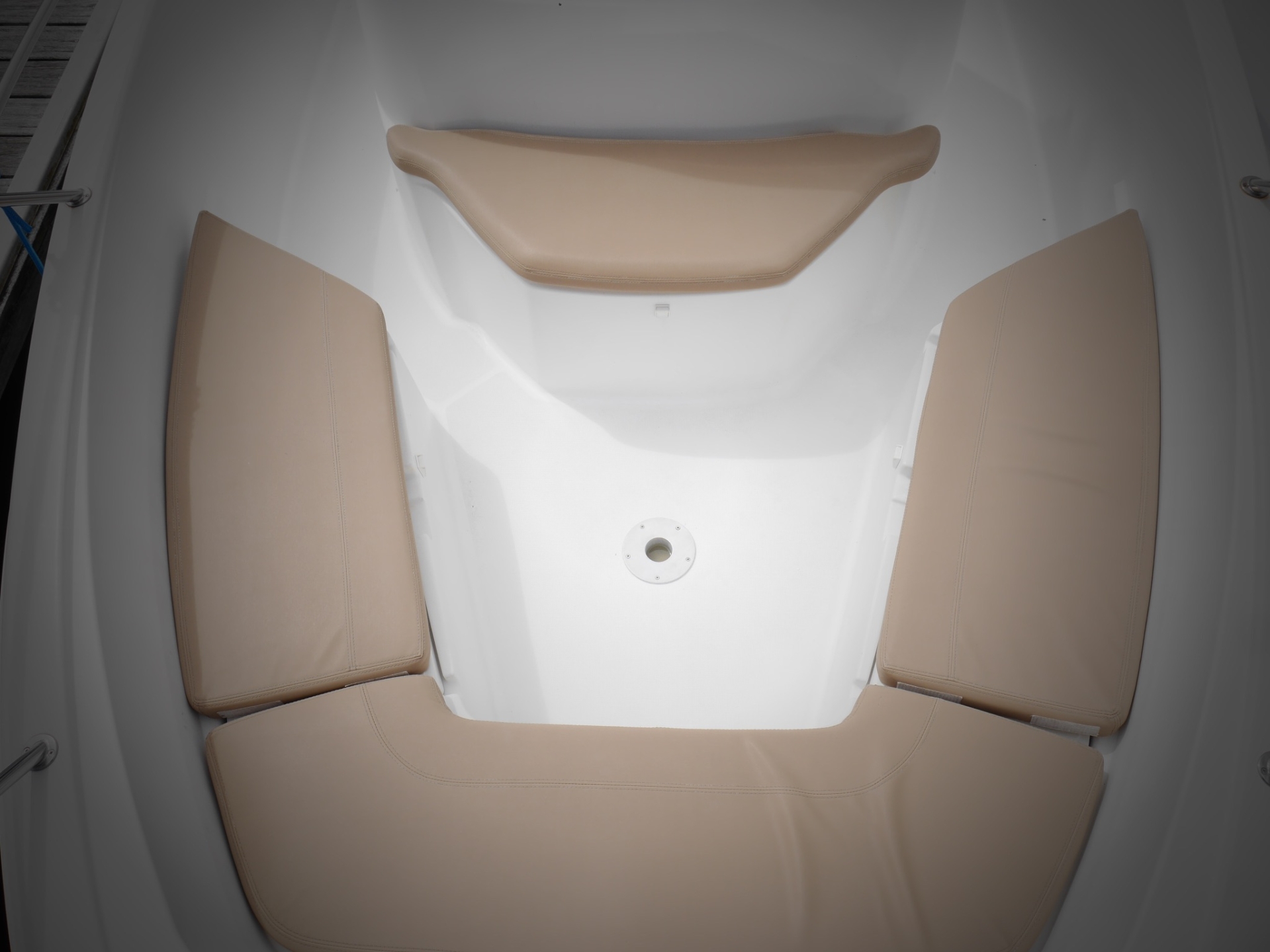 Picture 6 of announcement 9978