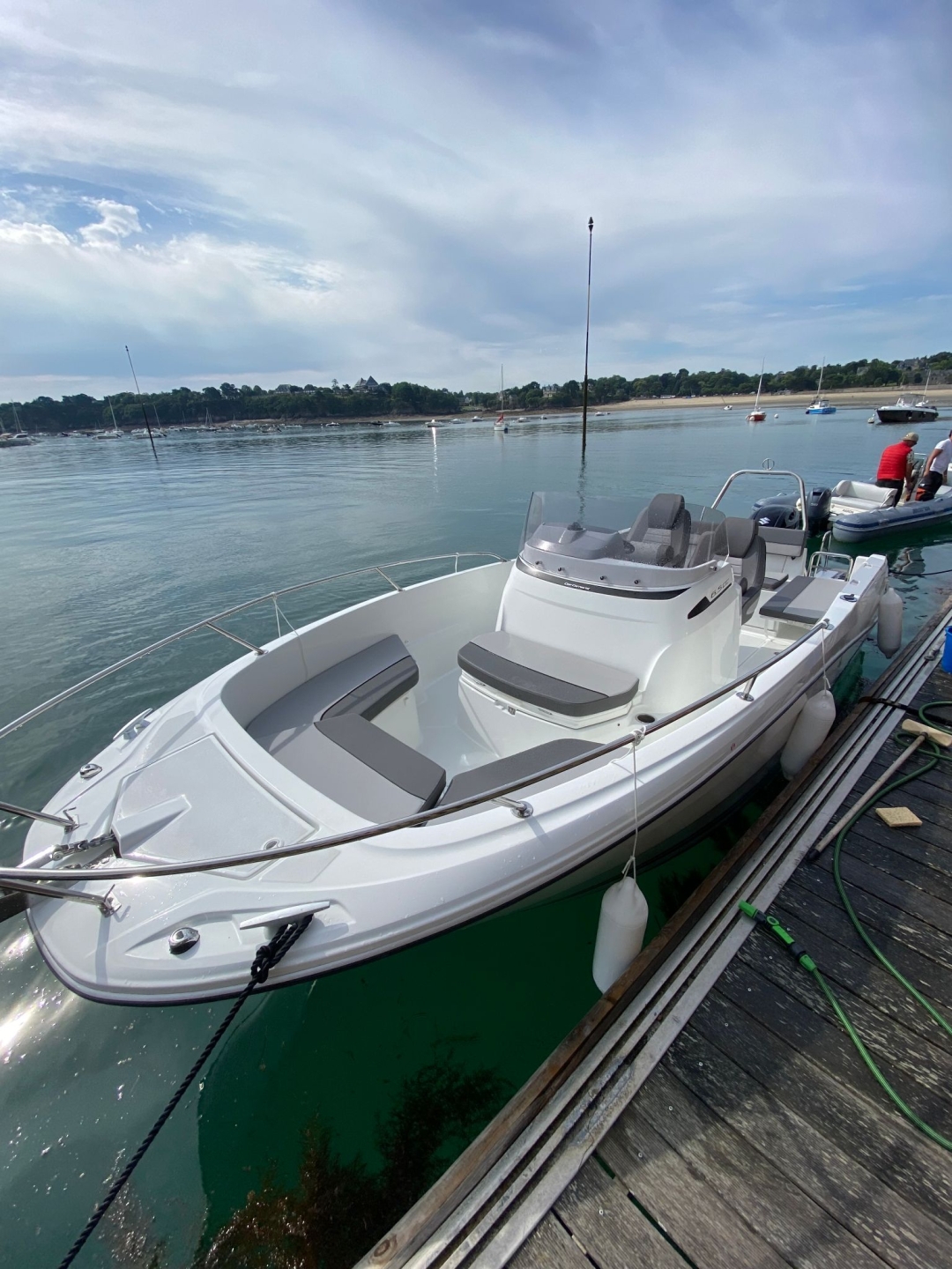 Picture 6 of announcement 10033