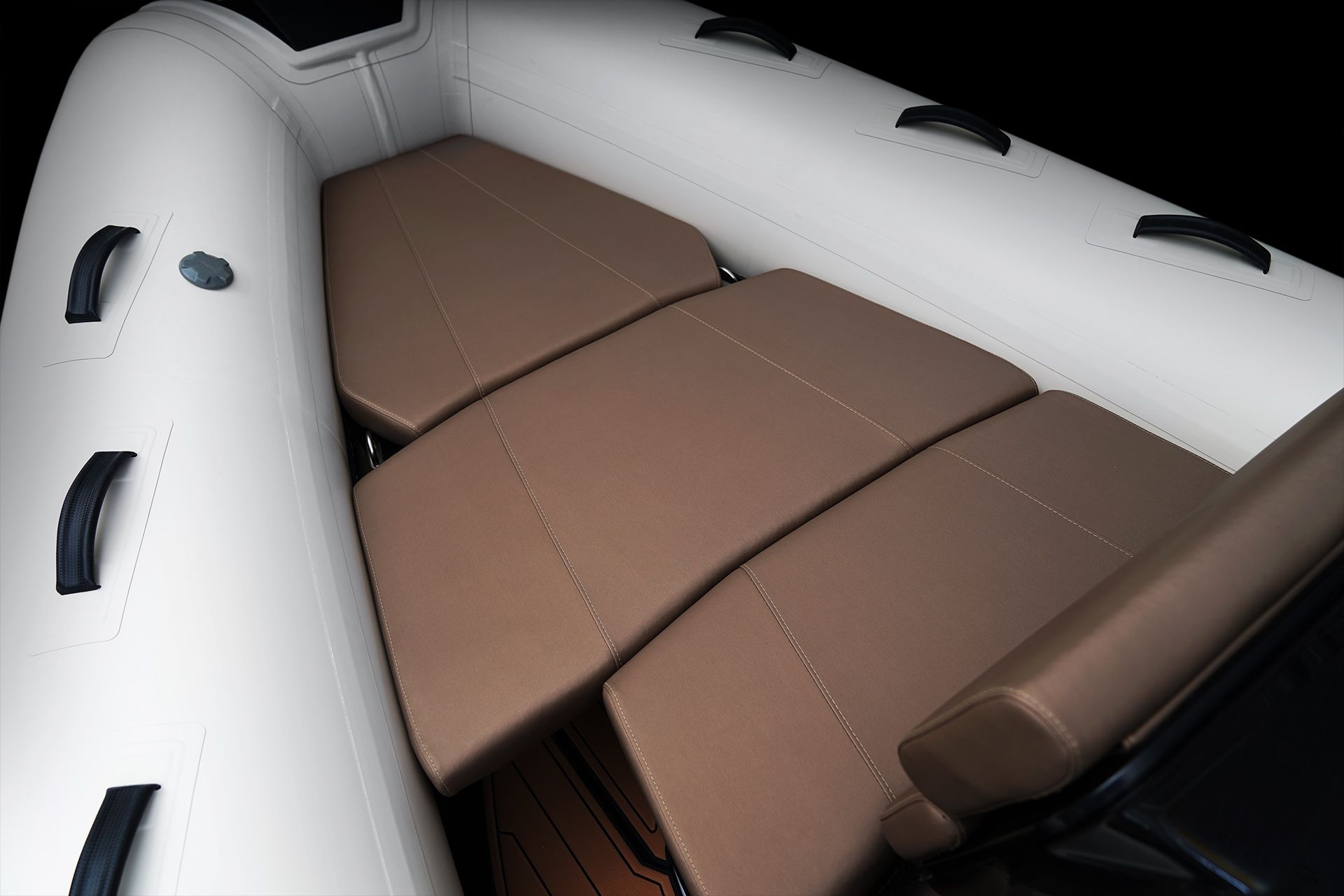 Picture 7 of announcement 10690