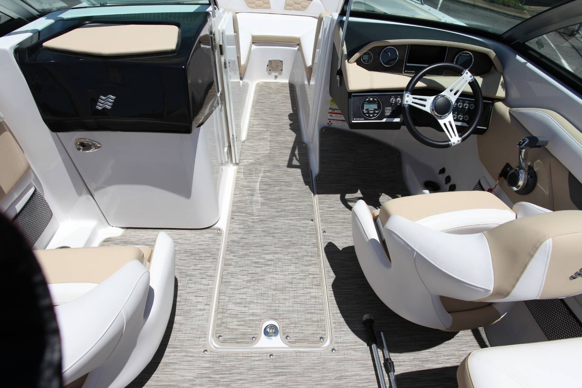 Picture 9 of announcement 10864