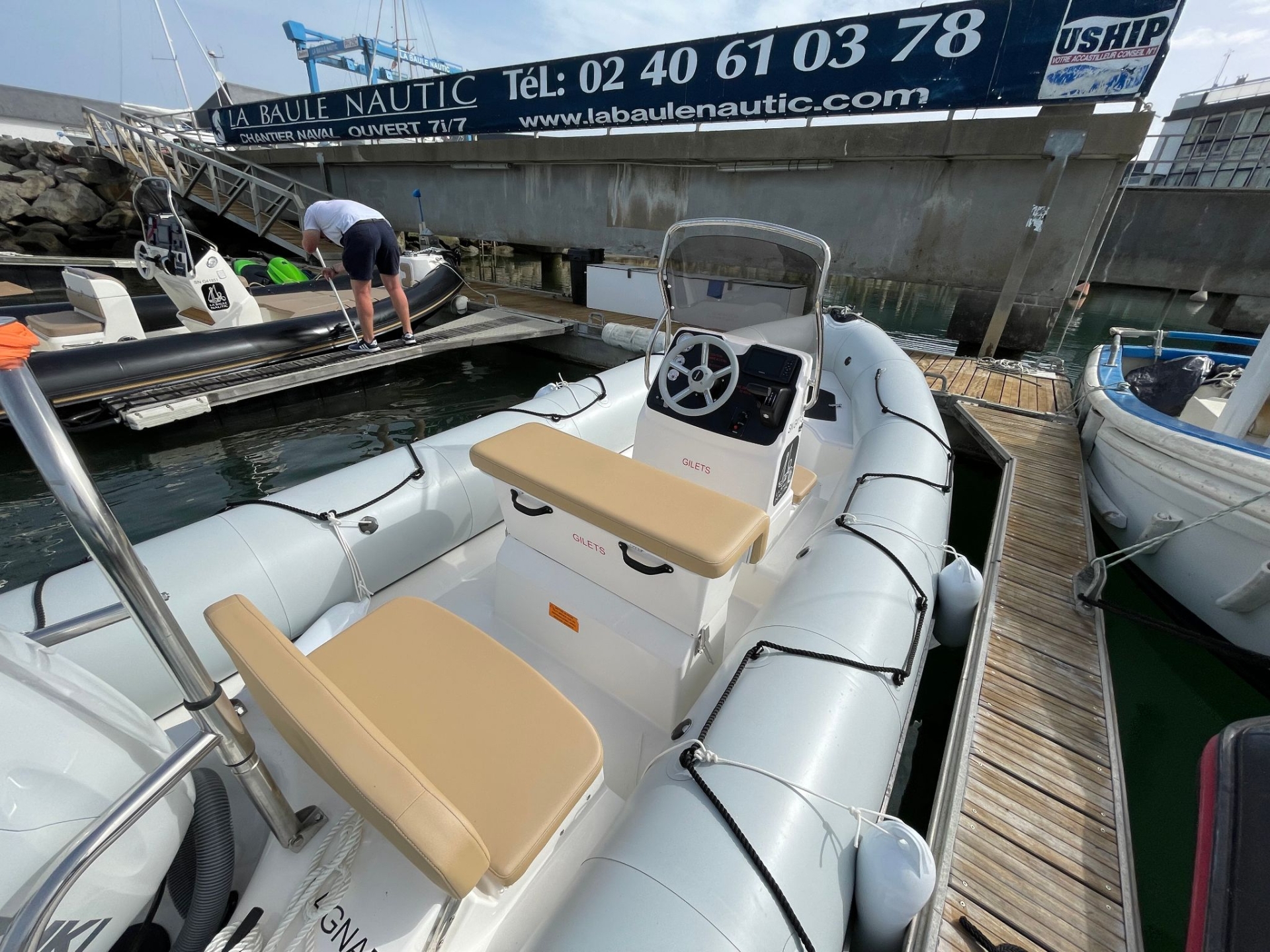 Picture 9 of announcement 11677