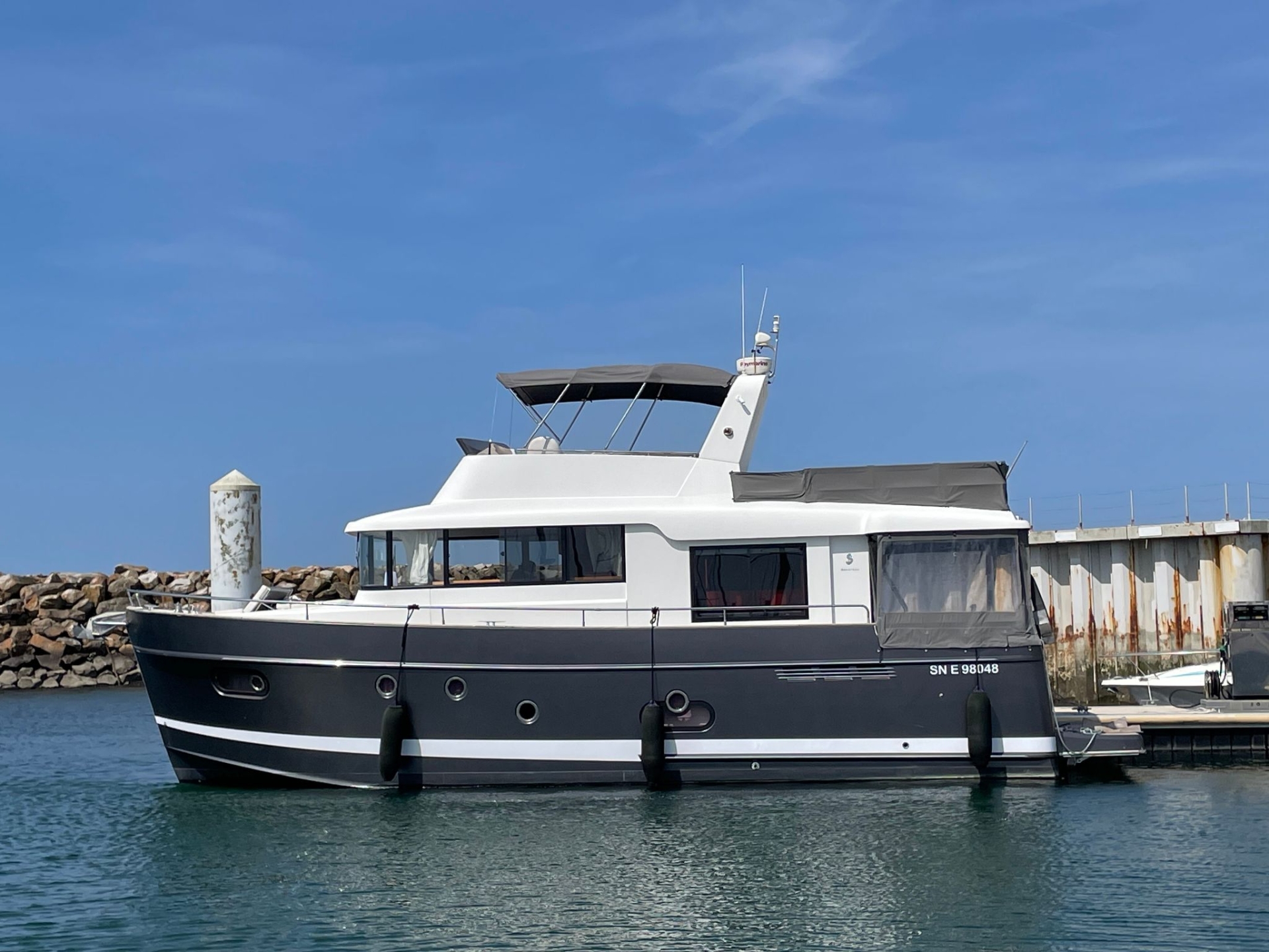 main picture announcement