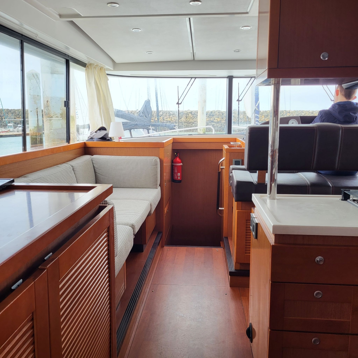 Picture 12 of announcement 11713