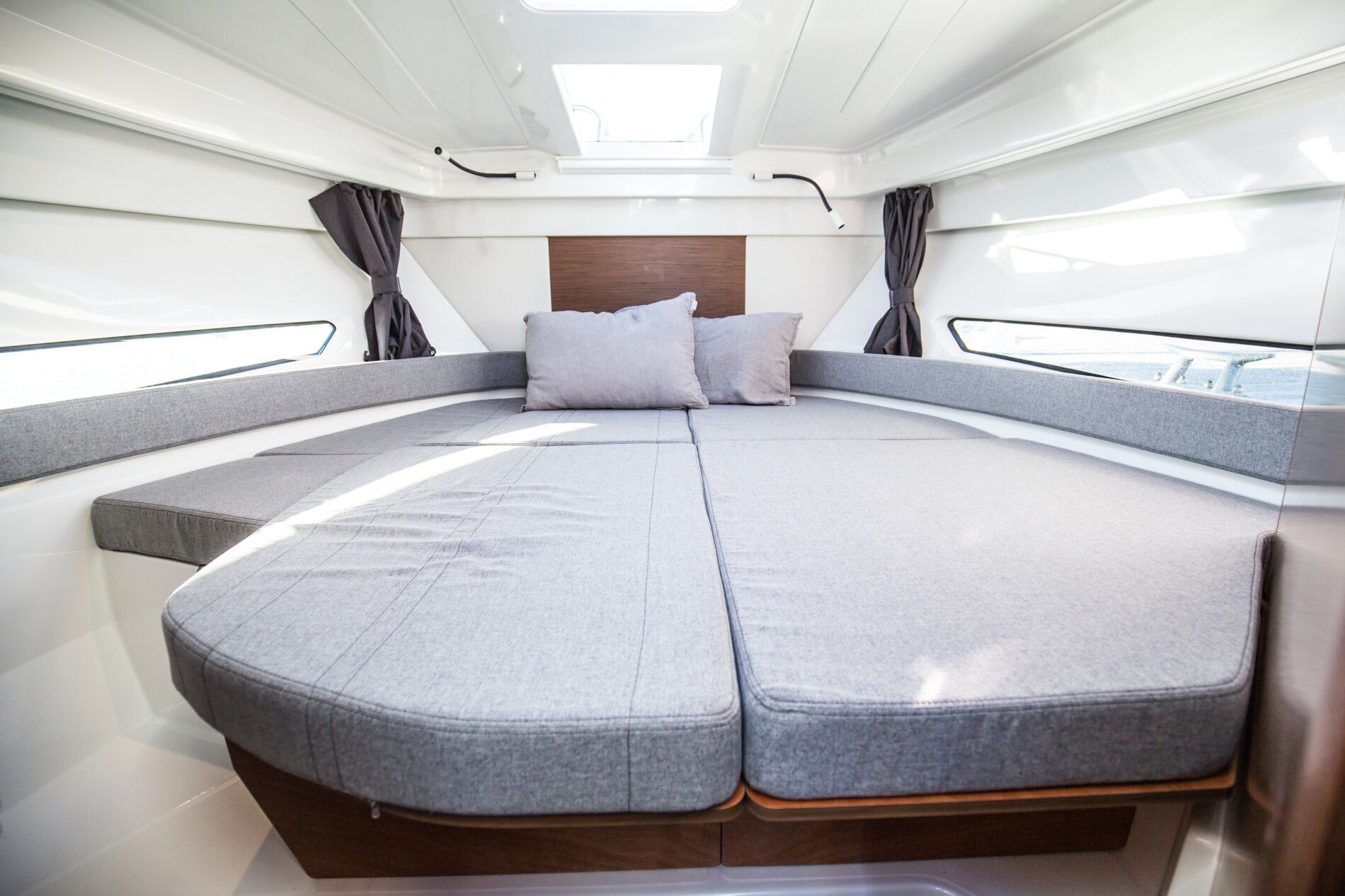 Picture 6 of announcement 11728