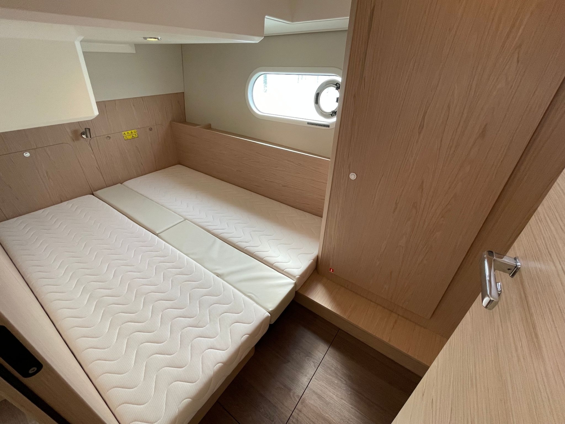 Picture 14 of announcement 11764