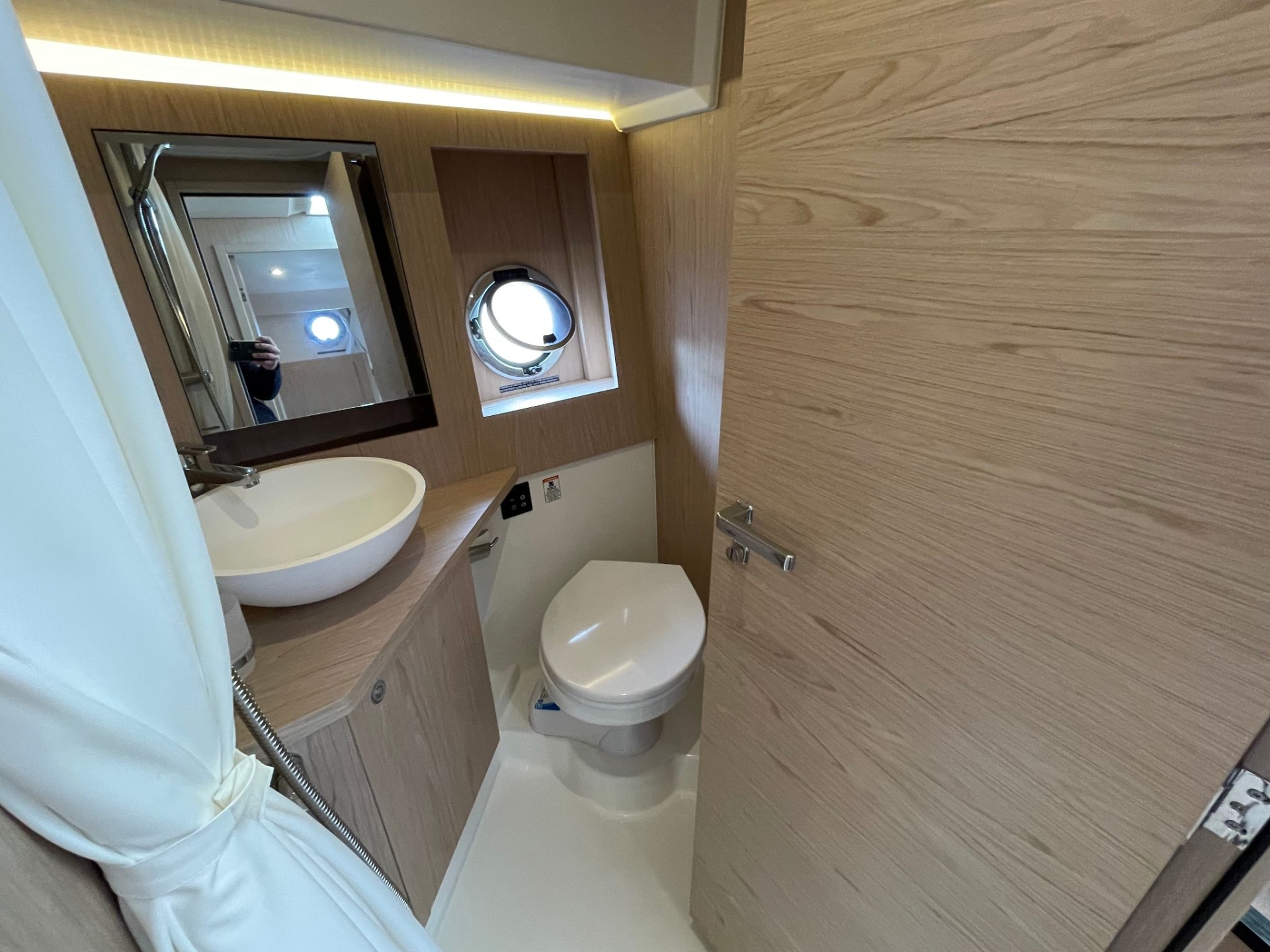 Picture 15 of announcement 11765