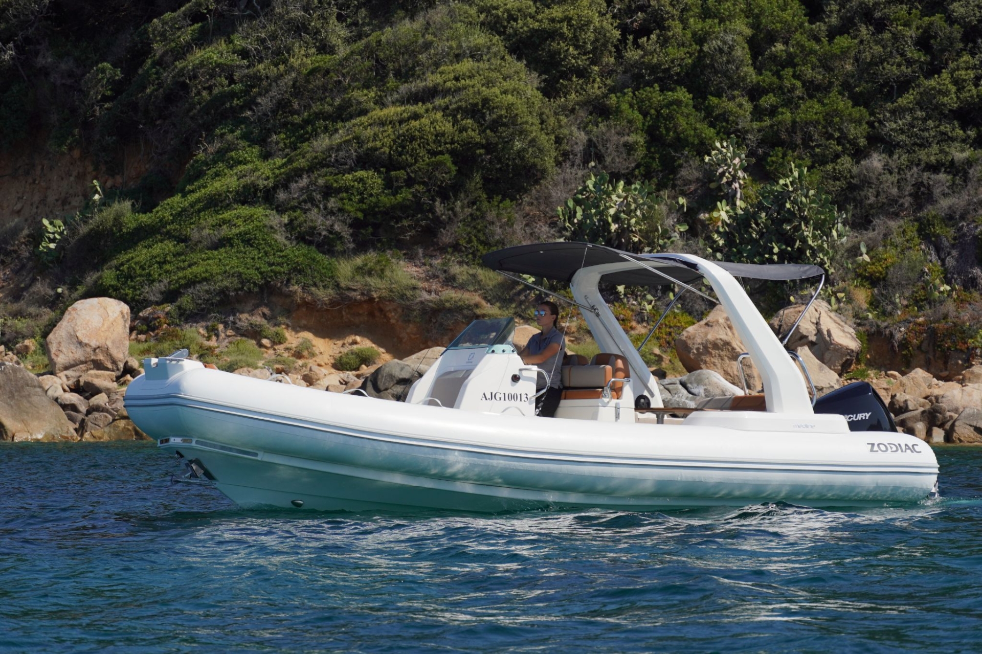 main picture announcement