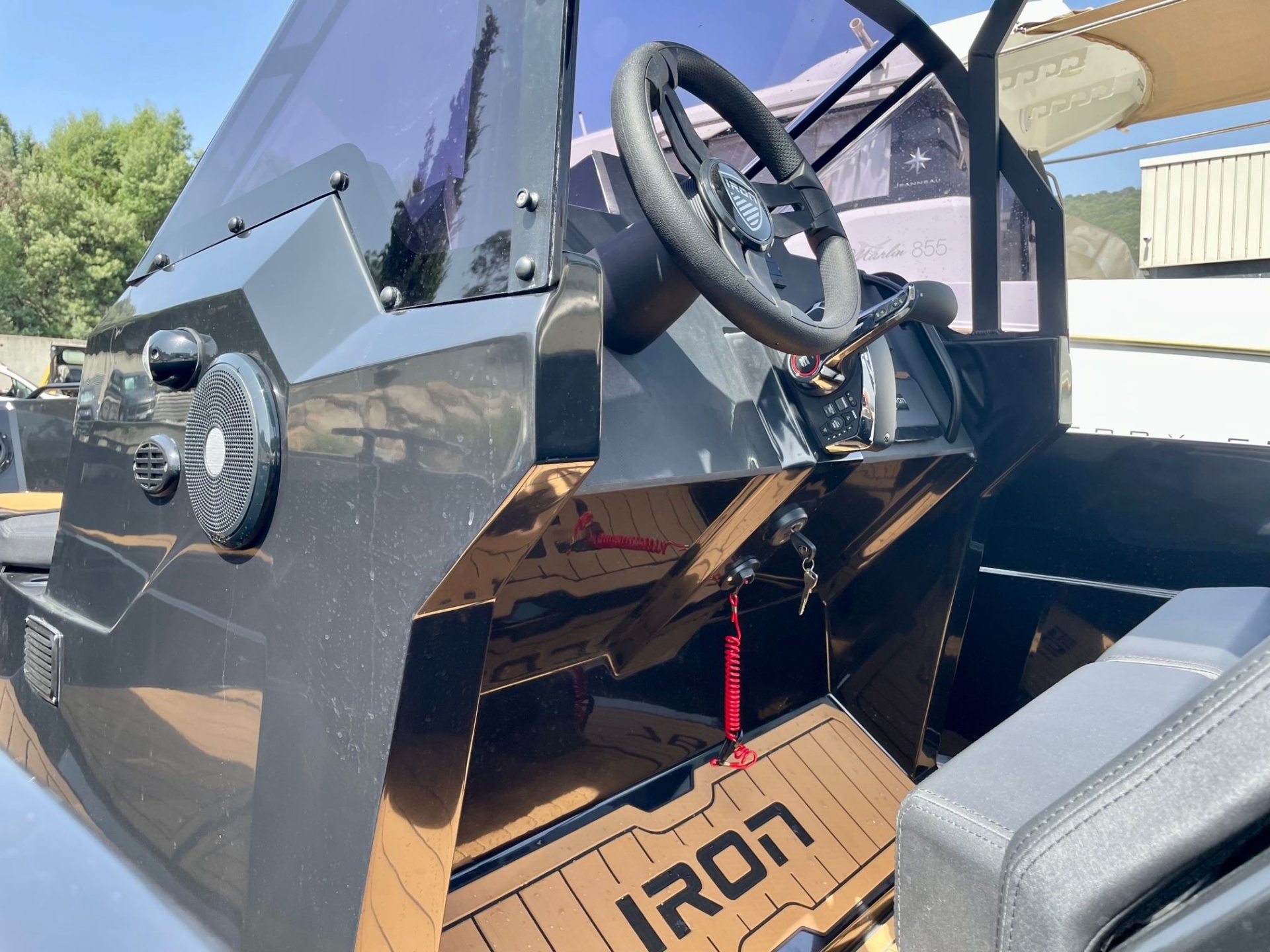 Picture 8 of announcement 12091