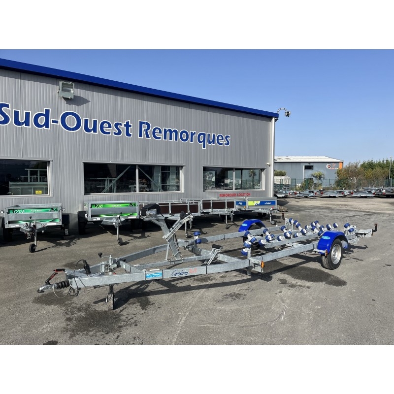 main picture announcement