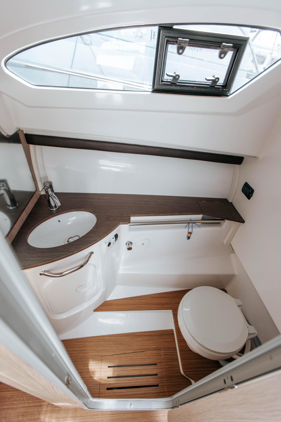 Picture 5 of announcement 12476